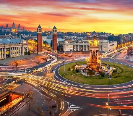 Bright Near Plaza Espana